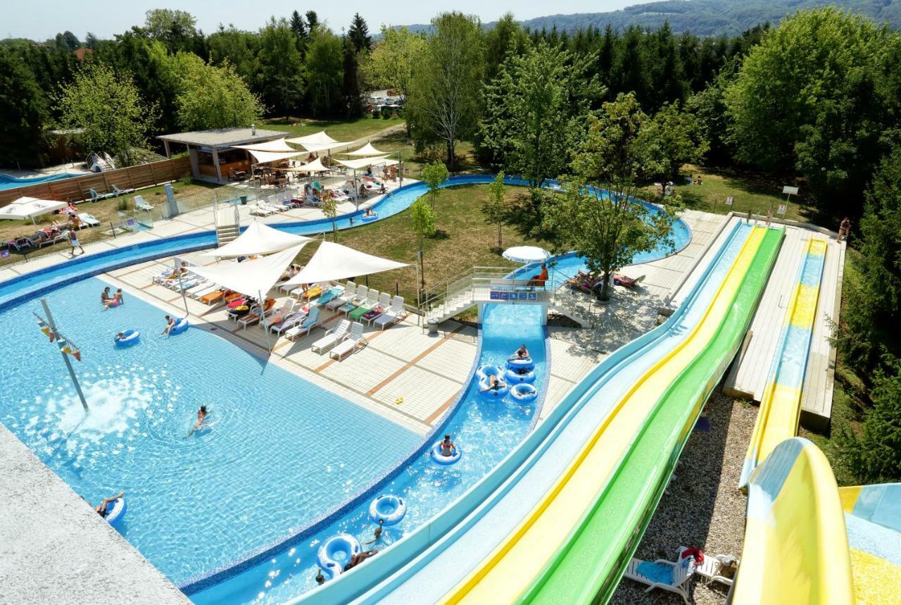 Honey Paradise Glamping Resort Dobova Luaran gambar